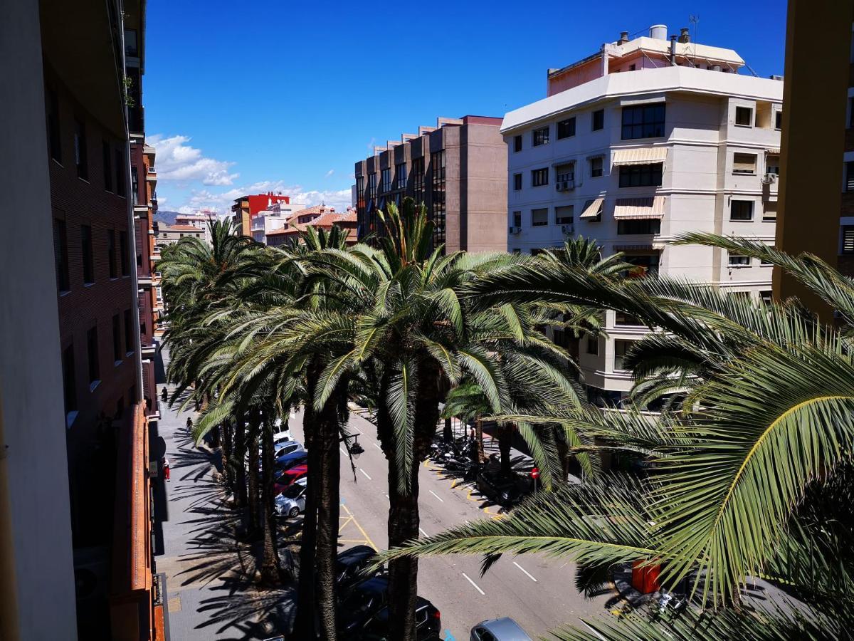 Apartamento Bonito Y Bien Ubicado En El Soho De Malaga. Luaran gambar