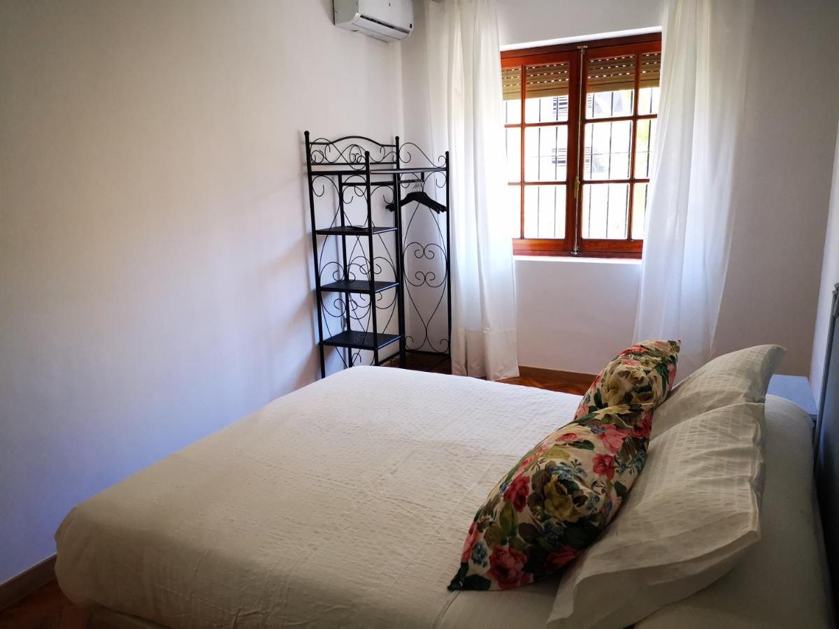Apartamento Bonito Y Bien Ubicado En El Soho De Malaga. Luaran gambar