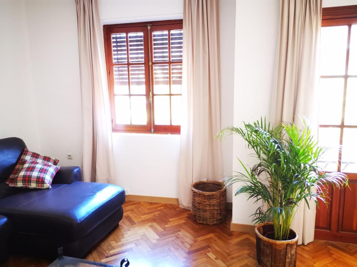 Apartamento Bonito Y Bien Ubicado En El Soho De Malaga. Luaran gambar